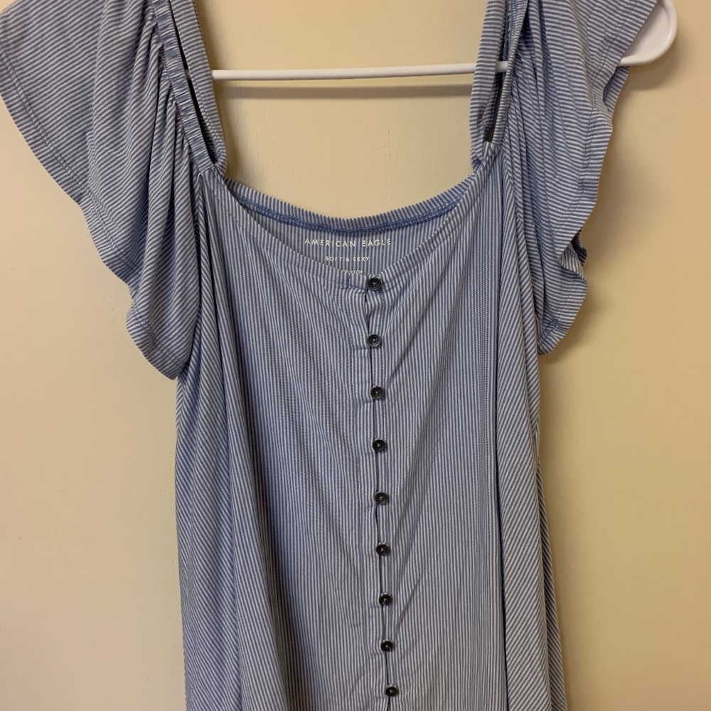 American Eagle off the shoulder top